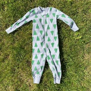 Hanna Andersson Tenenbaum (Rare Tree Print) Long-sleeve Sleeper 2T Pajamas